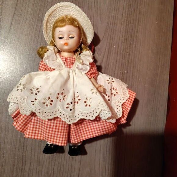 Vintage 1965 Madame Alexander McGuffey Ana Doll Blonde Red Gingham 8 Inch - Picture 4 of 8